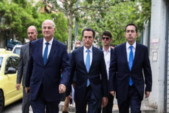 tsiaras