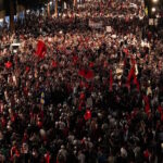 Διαδηλωτές στα Τίρανα κατά του σχεδίου για τουριστικό συγκρότημα στην Αλβανία
