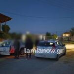 Αστυνομικό όχημα σε επιχείρηση της αστυνομίας για εξιχνίαση κλοπών