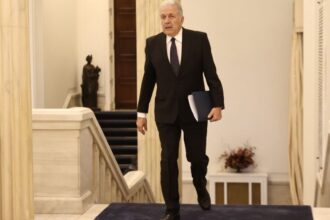Ο Δημήτρης Αβραμόπουλος σε δημόσια εμφάνιση