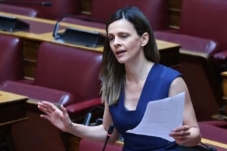 Η Έφη Αχτσιόγλου σε τηλεοπτική συνέντευξη για τη Νέα Αριστερά και τον Αλέξη Τσίπρα