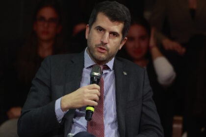 Ο δήμαρχος Κηφισιάς Βασίλης Ξυπολητάς και αναφορά στην υπόθεση της πολεοδομίας