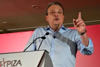 Ο Σωκράτης Φάμελλος μιλά στην Κεντρική Επιτροπή του ΣΥΡΙΖΑ