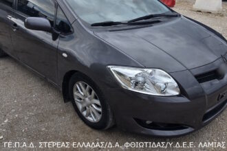Αστυνομικό περιπολικό της ΕΛ.ΑΣ. στα Καμένα Βούρλα