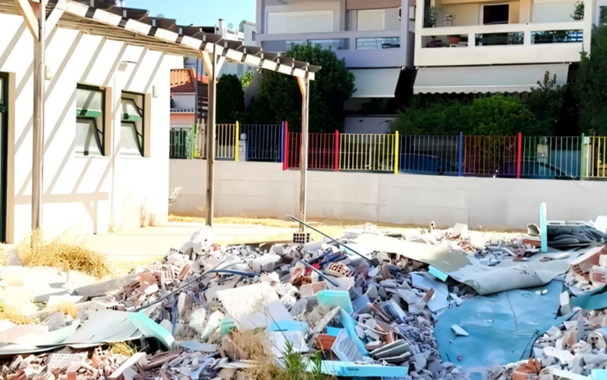 Βρεφονηπιακός σταθμός στον Γέρακα όπου γίνονται εργασίες κατεδάφισης και ανακατασκευής