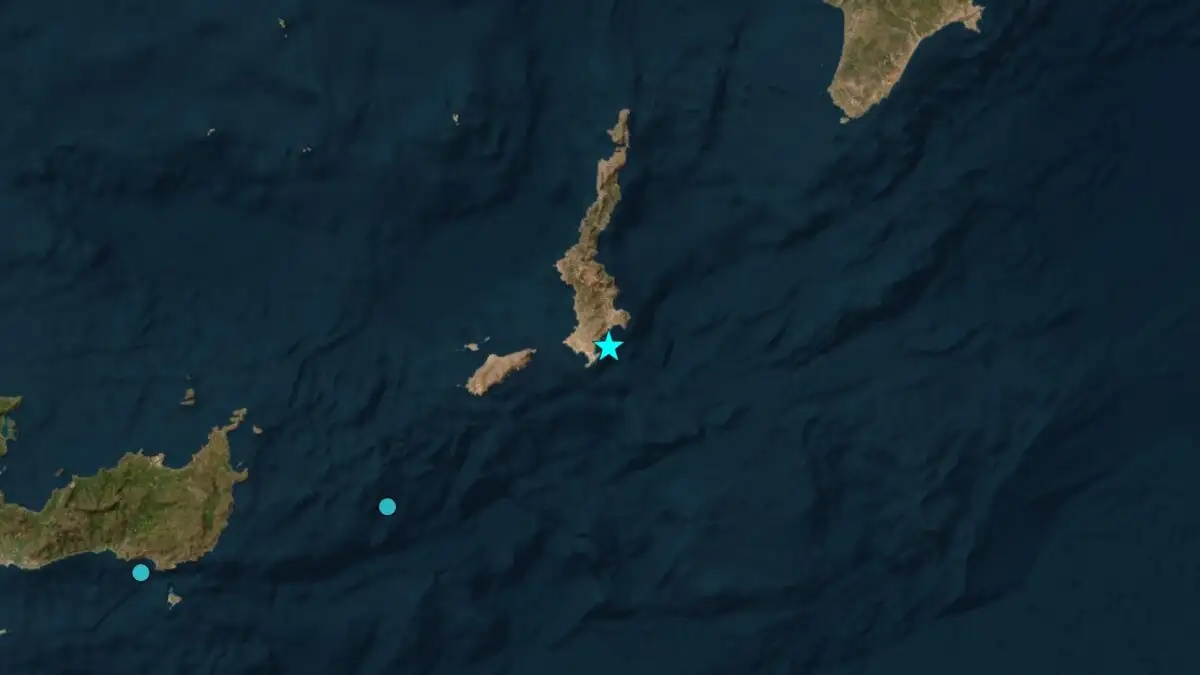 Χάρτης με το επίκεντρο του σεισμού νότια, νοτιοδυτικά της Καρπάθου