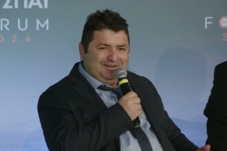 Αυτοψίες σε κτίρια στη σεισμόπληκτη Βόρεια Εύβοια μετά τον σεισμό
