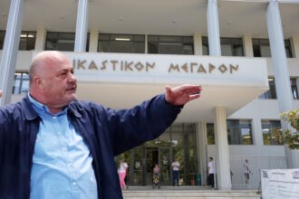 Ο δήμαρχος Βόλου Αχιλλέας Μπέος σε δημόσια εμφάνιση