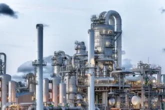 oil industry 1200x675 1