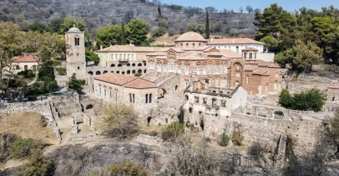 Η Ιερά Μονή Οσίου Λουκά στη Βοιωτία, μνημείο UNESCO που θα αποκατασταθεί με χρηματοδότηση 2,4 εκατ. ευρώ