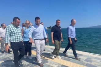 Ο Περιφερειάρχης Στερεάς Ελλάδας Φάνης Σπανός στη συνεδρίαση του Δημοτικού Συμβουλίου Ερέτριας