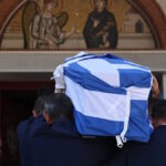 Η κηδεία του Γιώργου Σουφλιά στον Ιερό Ναό Ευαγγελισμού της Θεοτόκου στο κοιμητήριο Παπάγου με την παρουσία πολιτικών και της οικογένειάς