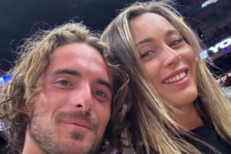 stefanos tsitsipas paola badosa 768x768 1