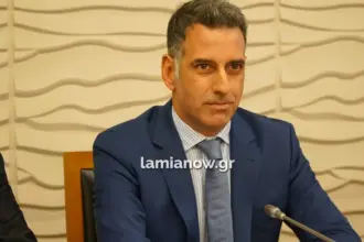 Ο Μάκης Πρέντζας στο Δημοτικό Συμβούλιο Λαμιέων κατά τη συνεδρίαση για την εκλογή προεδρείου