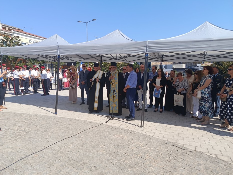 Συγκέντρωση και επιμνημόσυνη τελετή στον Ιερό Μητροπολιτικό Ναό Ευαγγελισμού της Θεοτόκου στη Λαμία