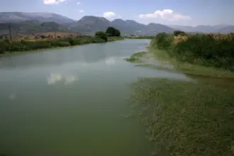 Αγρότες στη Βοιωτία αντιδρούν στο νέο σχέδιο για το αρδευτικό νερό
