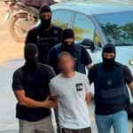 Ο 25χρονος μεταφέρεται στο Δικαστικό Μέγαρο Θεσσαλονίκης υπό αυστηρά μέτρα ασφαλείας