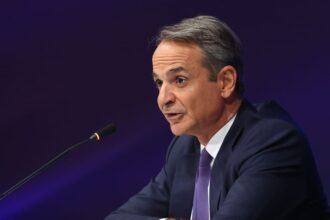 Ο Κυριάκος Μητσοτάκης σε δημόσια τοποθέτηση για την εβδομαδιαία ανασκόπησή του