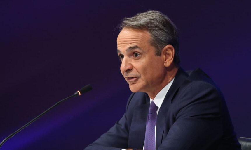 Ο Κυριάκος Μητσοτάκης σε δημόσια τοποθέτηση για την εβδομαδιαία ανασκόπησή του