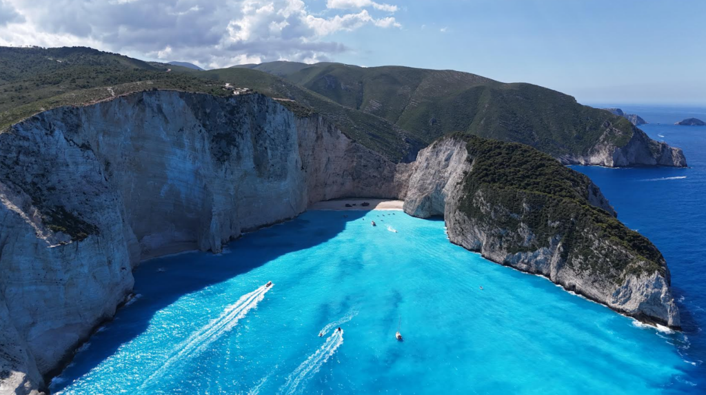 Ένας επίγειος παράδεισος στο Ιόνιο – ΒΙΝΤΕΟ