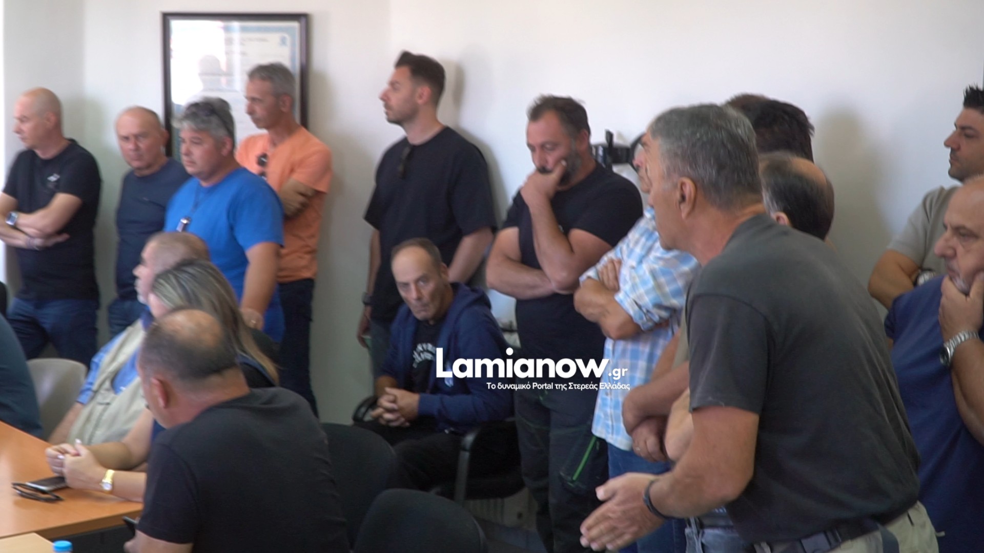 Αγρότες στο Λιανοκλάδι σε σύσκεψη για τις ζημιές στις καλλιέργειες και τις αποζημιώσεις από τον ΕΛΓΑ