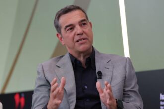 Ο Αλέξης Τσίπρας μιλά στο συνέδριο του Economist