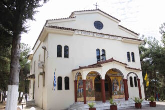 Ο Ιερός Ναός της Αγίας Μαρίνης στο Στρατόπεδο «Κων/νου Τσακάλου» στο Παγκράτι Λαμίας