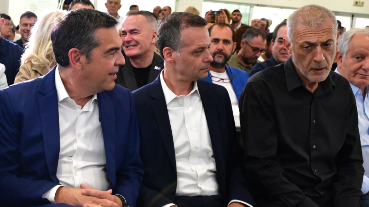 Ο Αλέξης Τσίπρας παρουσιάζει τις θέσεις της ΕΛΑΣ για την τοπική αυτοδιοίκηση στο Σεράφειο του δήμου Αθηναίων
