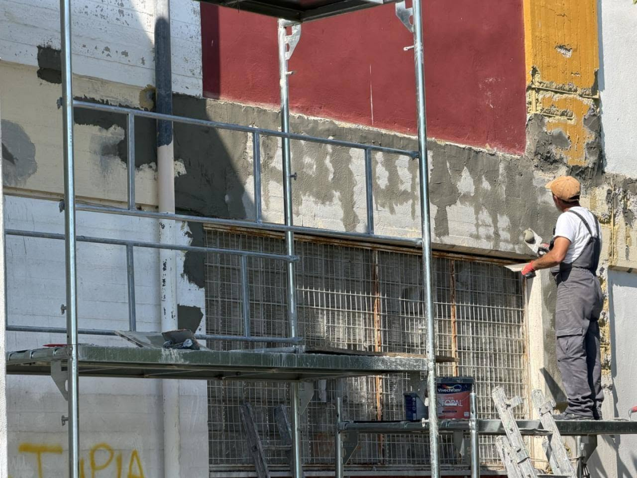 Εργασίες των Τεχνικών Υπηρεσιών του Δήμου Λαμιέων σε δημοτικό χώρο