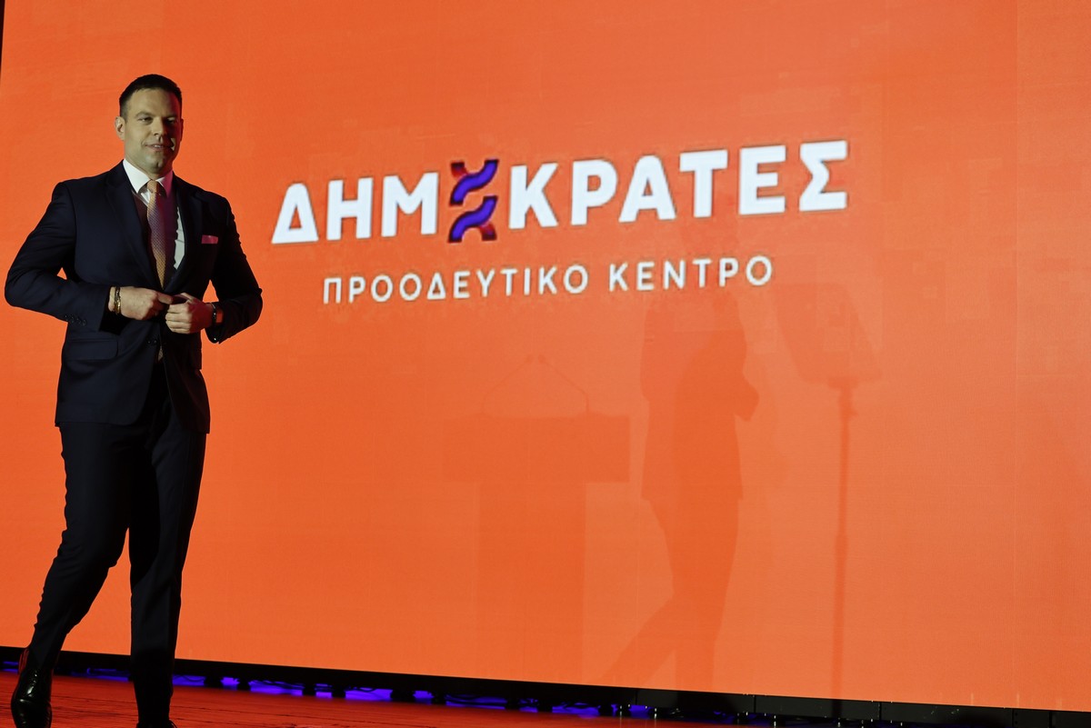 Διαμαρτυρία για τις καταστροφές από τα ακραία καιρικά φαινόμενα στη Δυτική Φθιώτιδα