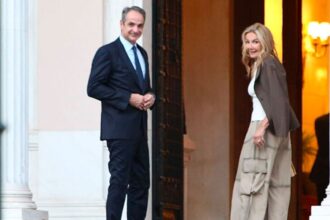 Ο Κυριάκος Μητσοτάκης με τη Μαρέβα Μητσοτάκη