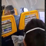Αεροσκάφος της Ryanair σε πτήση από τη Θεσσαλονίκη προς το Μόναχο