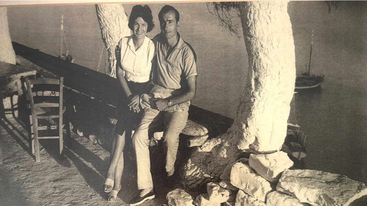 Η μητέρα του Παναγιώτη Στασινού, πρώτη δασκάλα χορού του Λυκείου Ελληνίδων Λαμίας