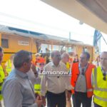 Ο Κωστής Χατζηδάκης κατά την αυτοψία στο έργο αποκατάστασης της σιδηροδρομικής γραμμής στον Δομοκό
